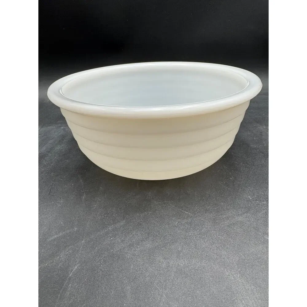 Vintage Milk Glass Ribbed Mixing Bowl 9 Inch